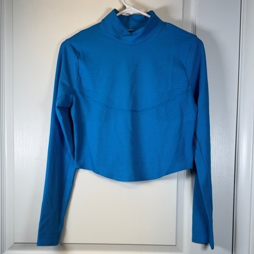 Nike Teal L/S Crop Top Stripe Activewear Athletic Gym Shirt Size Med EUC #1583